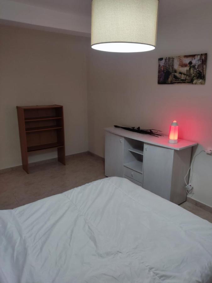 Piso Por Habitaciones En Gijón Kültér fotó